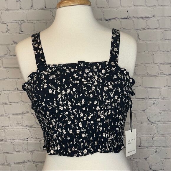 Floral Smocked Top Set - Picture 1 of 6